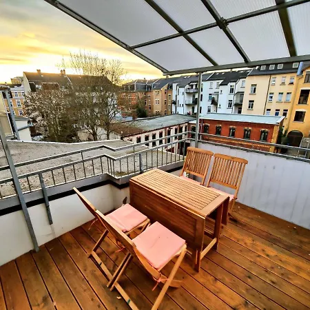 Yourfavoritebed 100m2 Designwohnung Mit Vollausstattung Apartamento Plauen