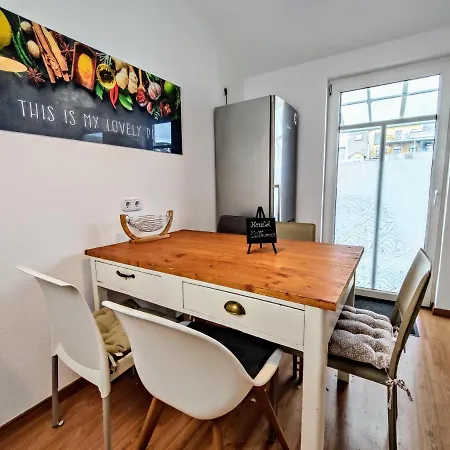 Yourfavoritebed 100m2 Designwohnung Mit Vollausstattung Apartment