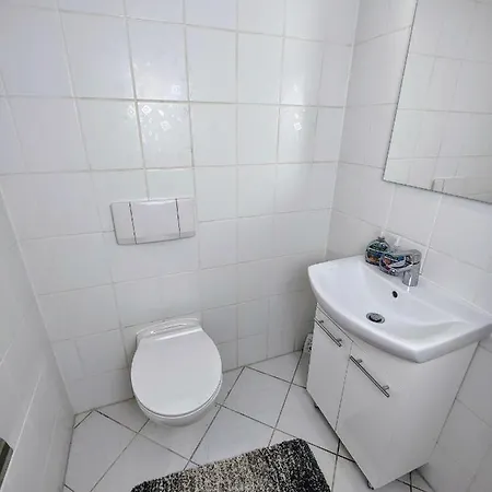 Yourfavoritebed 100m2 Designwohnung Mit Vollausstattung * Plauen