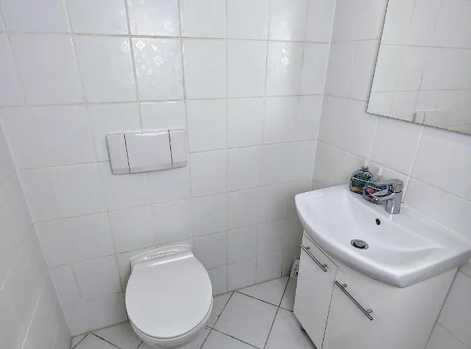 Yourfavoritebed 100m2 Designwohnung Mit Vollausstattung * Plauen